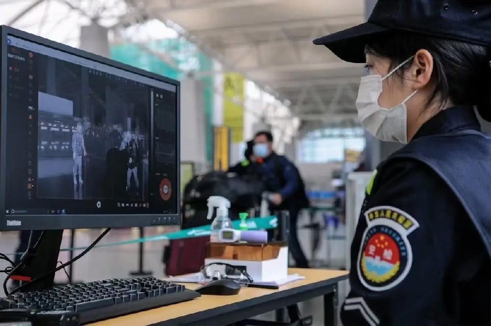 核桃APP - 一站式解决创业与求职难题的直聘平台